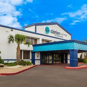 Clarion Pointe Lake Jackson - Clute
